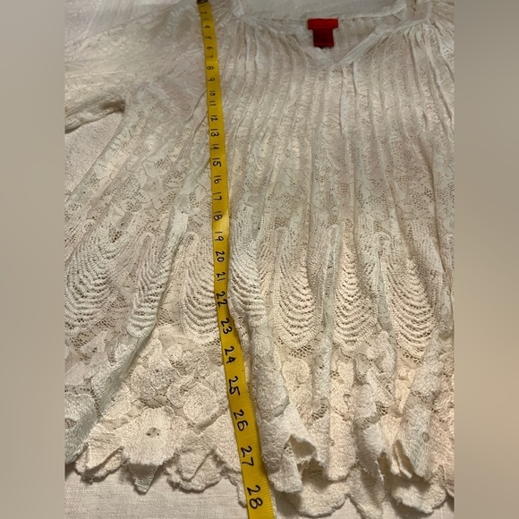 🛍️V. CHRISTINA Cream lace long sleeve blouse size L. - Picture 5 of 12